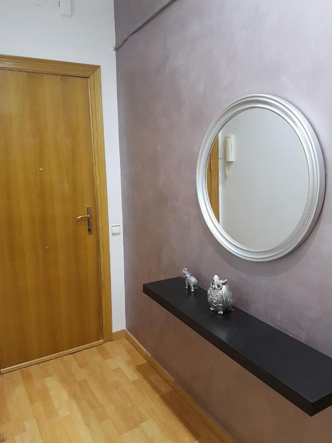 Habitacion En Piso Compartido Cerca Del Camp Nou ロスピタレート・デ・リョブレガート エクステリア 写真